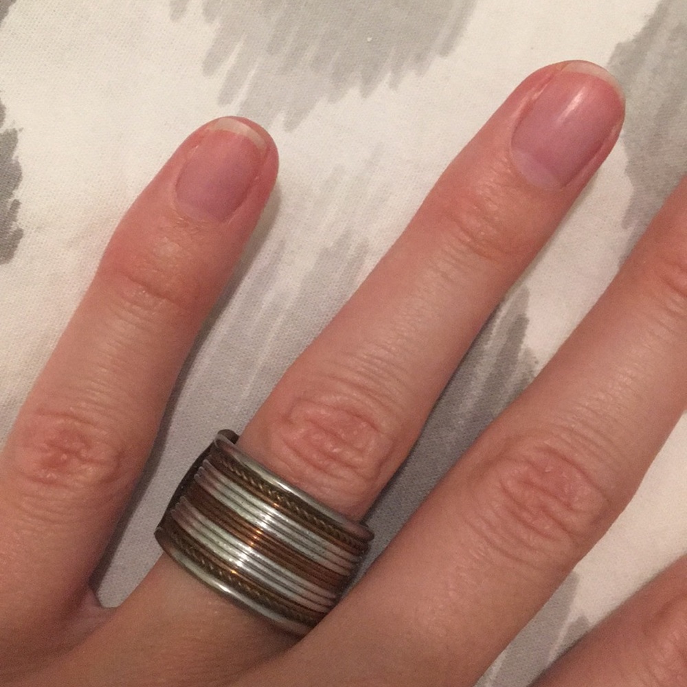 Ring - Picture 4 of 4